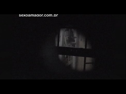 ❤️ 金发女郎被隐藏在空心砖后面的邻居偷窥者偷偷录影 ️ Quality sex️❤